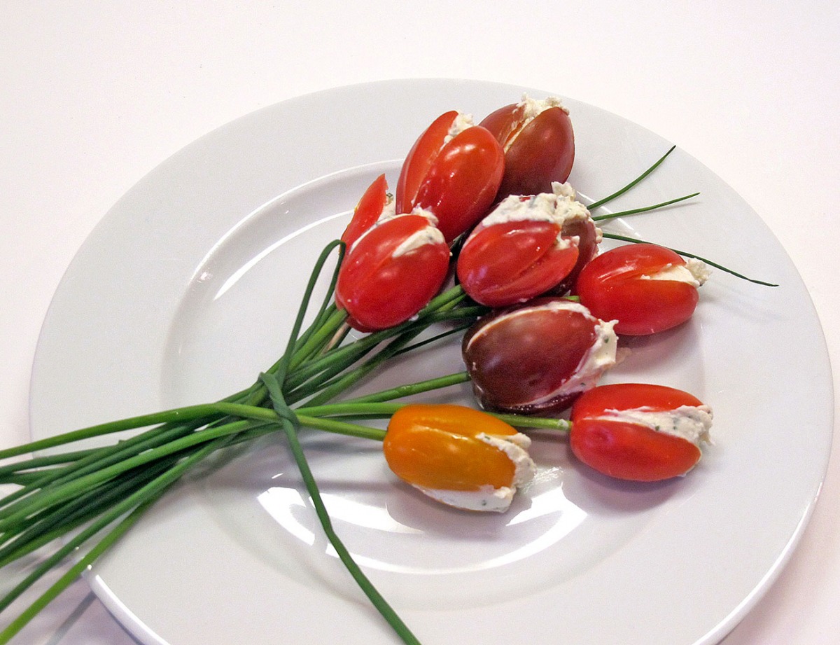 Cherry tomato tulips - Preperation 3