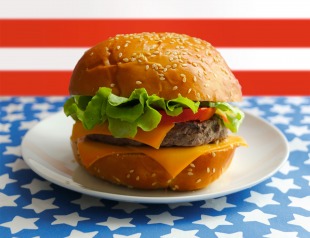 Backen mit Kindern - Englisch lernen mit 60+ tollen Rezepten: American recipe for Kids: American hamburger
