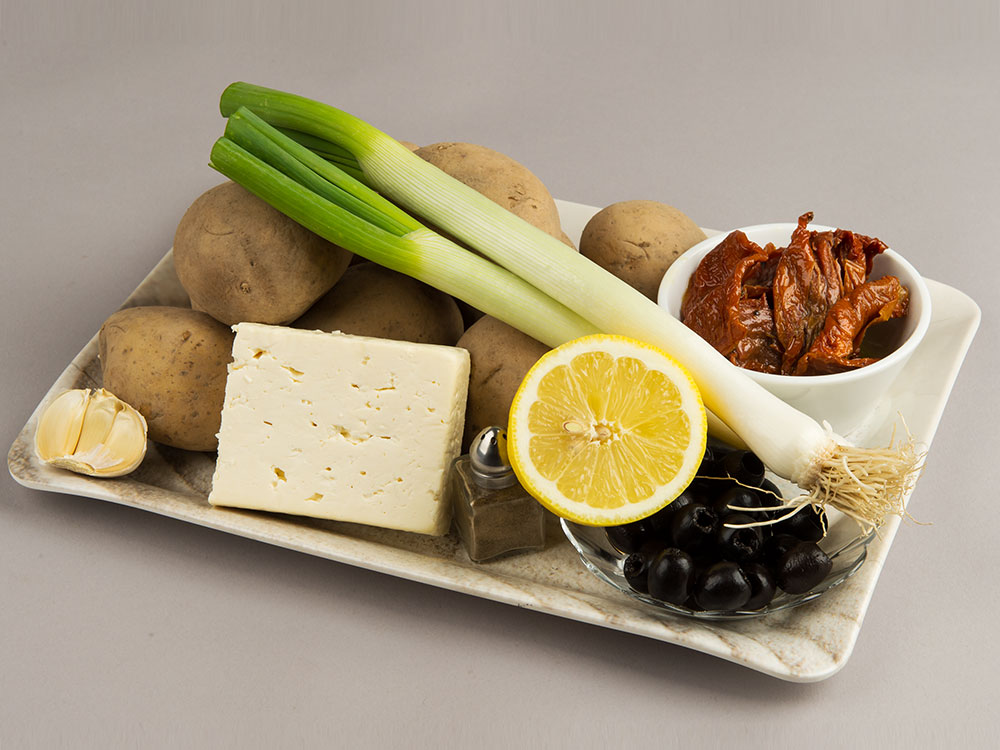 Zutaten f&uuml;r die Ofenkartoffeln mit Schafsk&auml;se